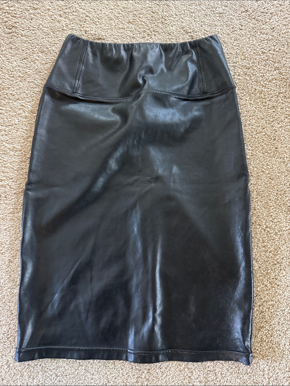 Aritzia Wilfred Black Faux Leather Pencil Skirt - XS